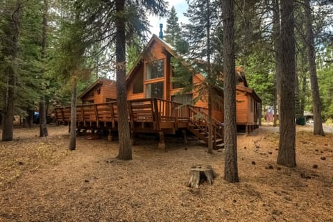 Spacious deck with forest view