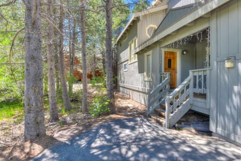 Covered front entrance