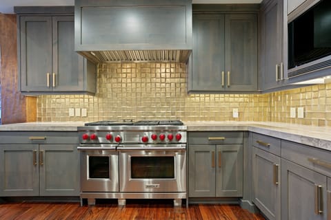 Indoors, Kitchen, Microwave, Oven, Cooktop