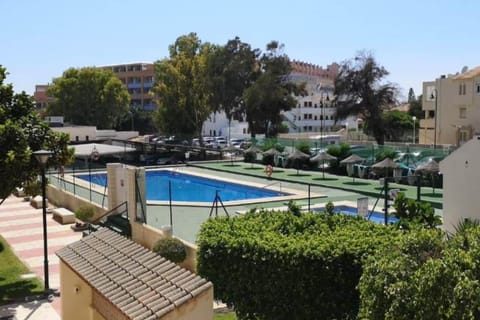 Holiday Home Swimming Pool