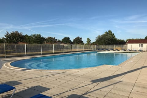 Holiday Home Swimming Pool