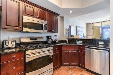 A full kitchen setup has everything you need to fix your favorite meals without leaving the comfort of the condo.