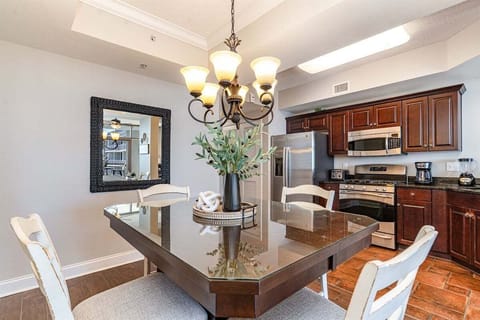 The kitchen and dining area come together for easy cooking and quality time at the table.