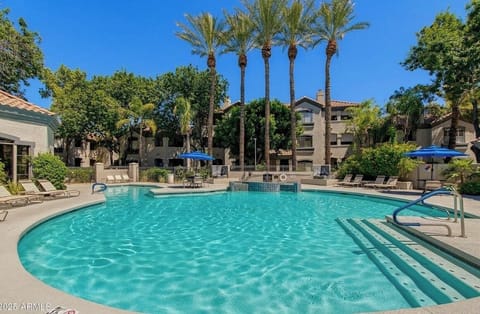 Main pool with hot tub