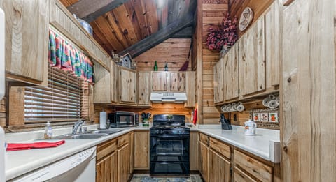 Fully stocked kitchen