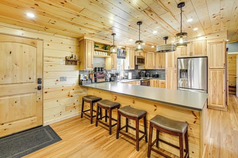 Kitchen | Coffee Bar | Toaster | Blender | Waffle Maker | Air Fryer