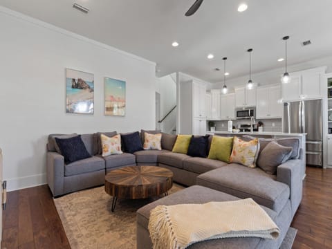 Living Area, First Floor