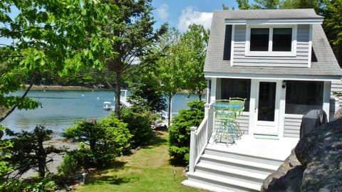 Seaglass Cottage