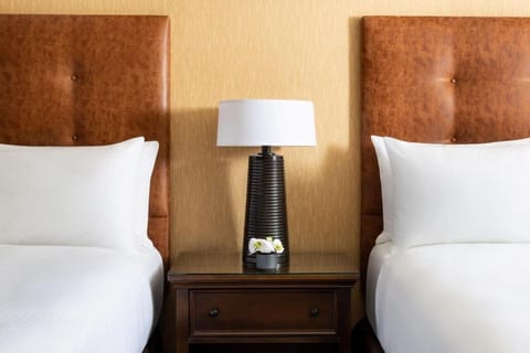 Unit with 2 Queen beds