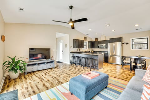 Wilmington Vacation Rental | 2BR | 2BA | 1,350 Sq Ft | Small Step to Enter