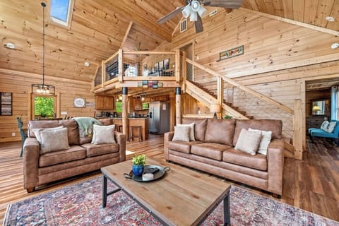 Rustic Retreat's cozy living area