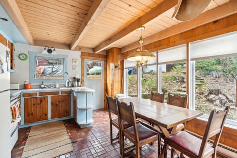 Indoors, Hardwood, Dining Table, Furniture, Table