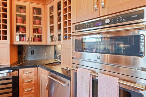 Fully stocked kitchen with double oven