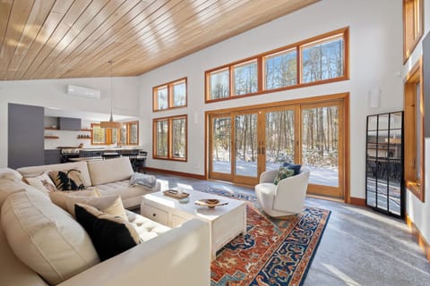 38d0a961-71c0-4fb7-b371-2c69a7339e8b