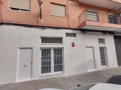 4a54c0dc 5883 4e36 9a67 5dbaa5bc638c