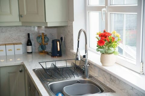 0ea9ee5f 23df 4958 b298 1d2e53ade573