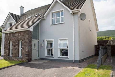 54cb1afe bdb2 47e4 8a2d 8ecf2d93ce41