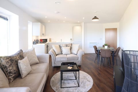 Living Room / Lounge