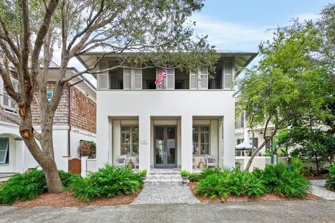 324EWaterSt-2