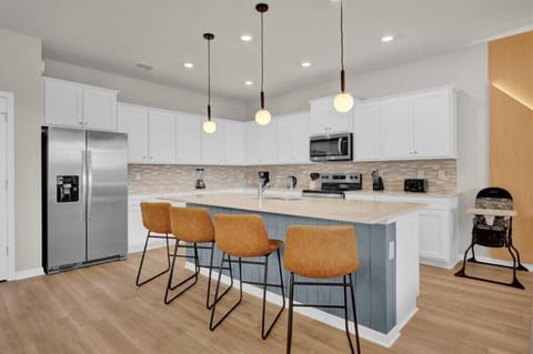 16001CapeCoralLoop(8)