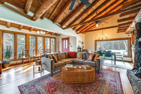 Owensboro Vacation Rental | 3BR | 1BA | 1,200 Sq Ft | 3 Steps to Enter