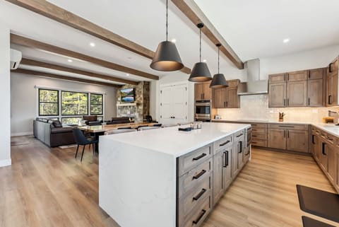 Open floor plan for entertaining