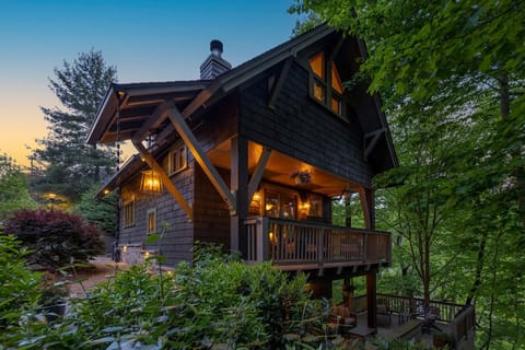 Arts & Crafts Style Design (1)