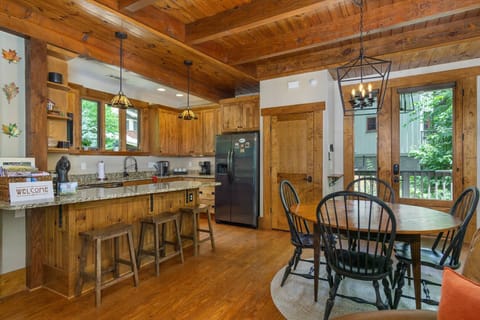 Main Level - Kitchen & Dining