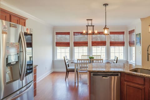 Kitchen | 1st Floor | Dishwasher | Drip & Keurig Coffee Makers