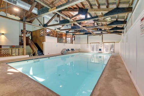 Stowe Vacation Rental | Studio | 1BA | 500 Sq Ft | Stairs Required