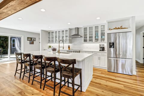 50 Stoney Creek - Kitchen