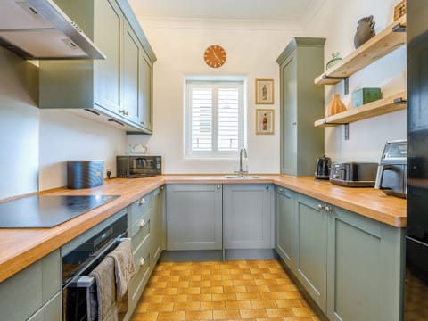 Kitchen | Piersland Mews, Troon