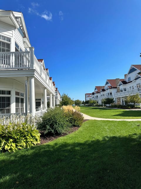 Villa is part of the Blue Harbor Community