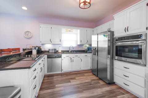Fully Stocked Kitchen