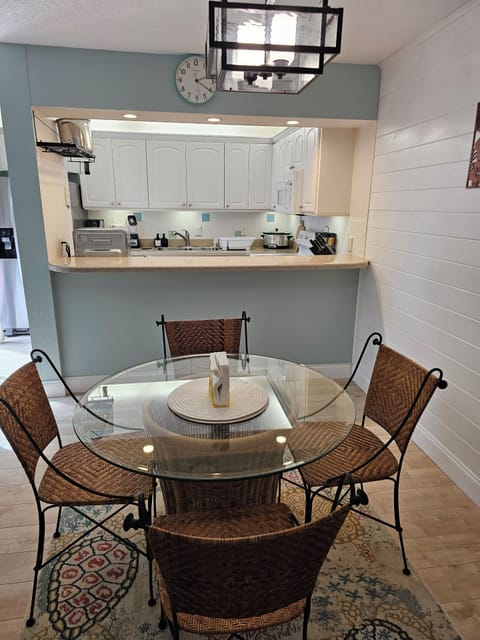 Dining area looking towards kitchen.
