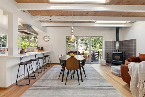 Designed for comfort, crafted for connection—open floor perfection.