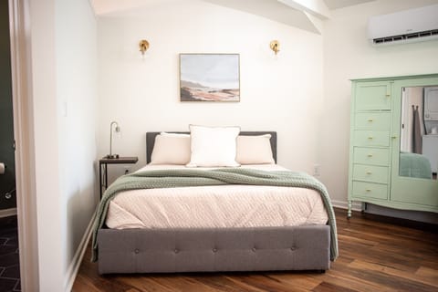 Queen bed and wardrobe
