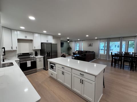 Coffee | Blender | Glassware | Crock Pot | Cooking Utensils | Measuring Cups