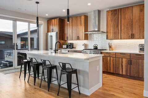 Fully Stocked Chefs Kitchen