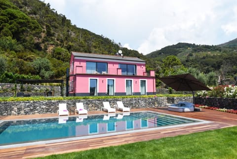 Villa Mirea - Bonassola, Liguria - NORTHITALY VILLAS Vacation rental
