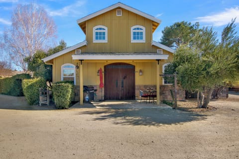 The entryway of the barn.