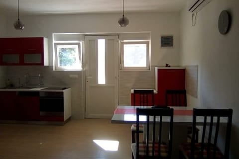 Dining room 3