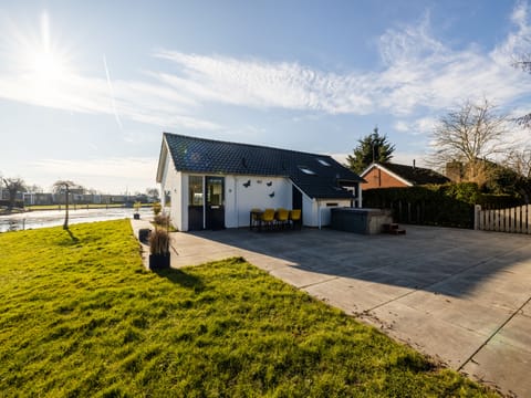 Holiday Home Exterior [winter]