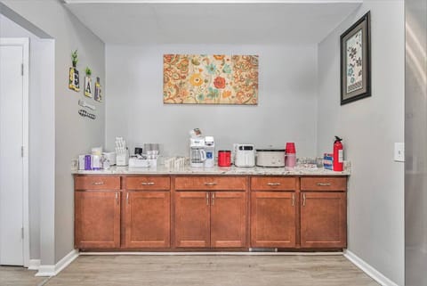 5624f928-ce1b-4126-b2bf-cbc8f6e32597