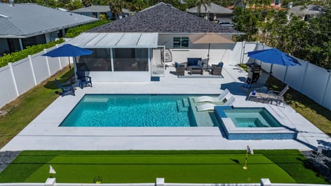 Pool Area + Putting Green