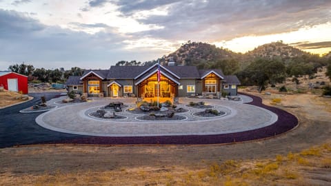 Circular grand driveway entrance