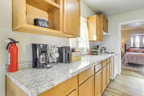 Kitchen | Refrigerator | Microwave