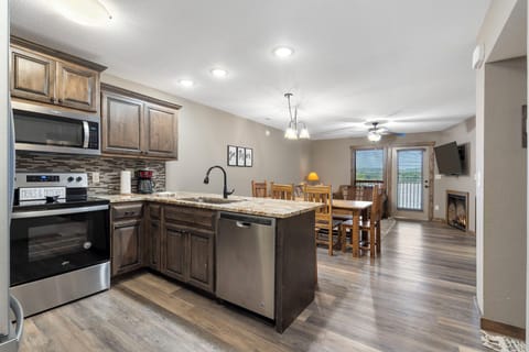 Great Room - Balcony Access