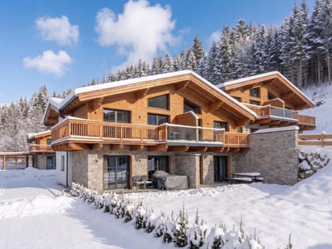 Holiday Home Exterior [winter]