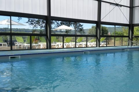 Holiday Home Swimming Pool